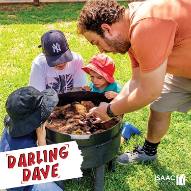 Darling Dave showing kids how great a worm bin is